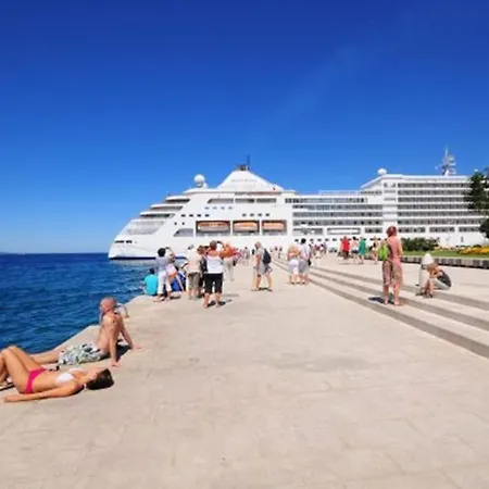 In With Balcony, Air Conditioning, Wifi 858-1 Apartamento *