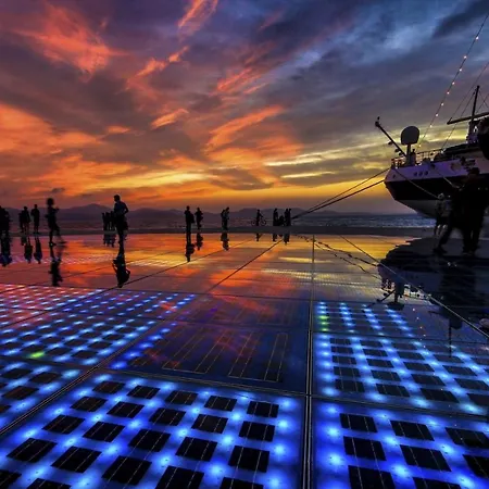 In With Balcony, Air Conditioning, Wifi 858-1 Apartamento *